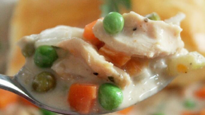 Slow cooker Chicken Pot Pie